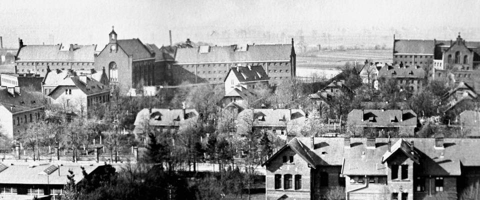 Ein altes Panoramabild von der Justizvollzugsanstalt Siegburg.