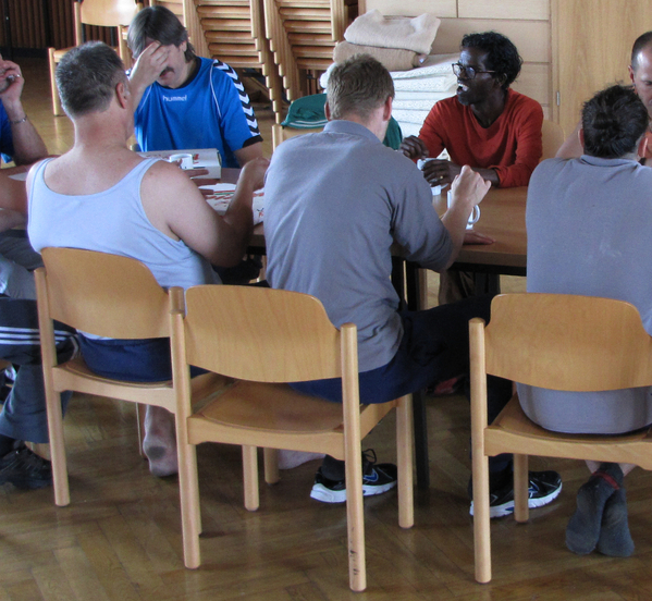 Für alle Teilnehmer gehörte ein gemeinsames Essen in der großen Anstaltskirche mit zum Programm.