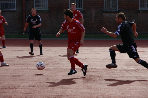 Inhaftierte zeigen ihr können im Spiel mit und ohne Ball